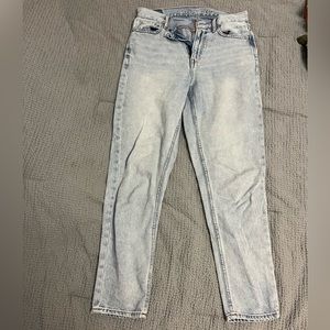American Eagle Mom Jeans